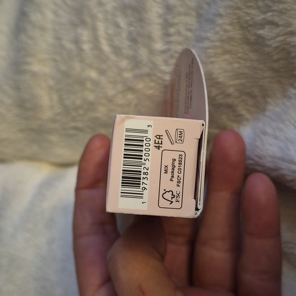 Polite Society Lip Gloss NIB - Picture 3 of 9